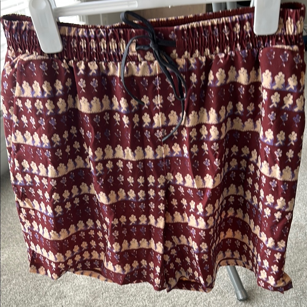 lululemon athletica Men’s Swim Trunks Size Large NWOT